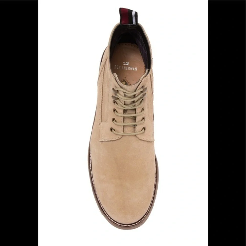 NIB Brent Sand Suede Plain Toe Boots in size 13